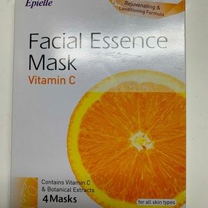 A21-124  Facial Essential Mask Vitamin C 4pk.